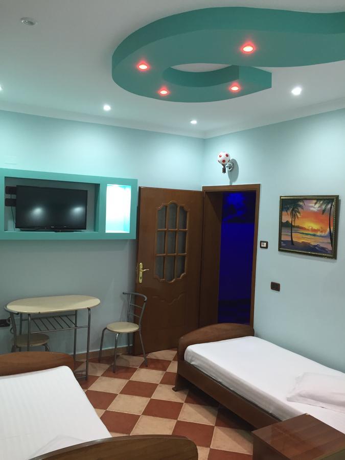 טיראנה Boston Hotel מראה חיצוני תמונה